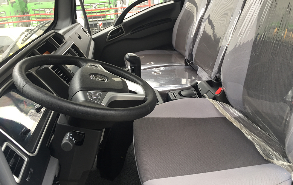齊東方牌CLD5180GQWEQ6型清洗吸污車(chē)